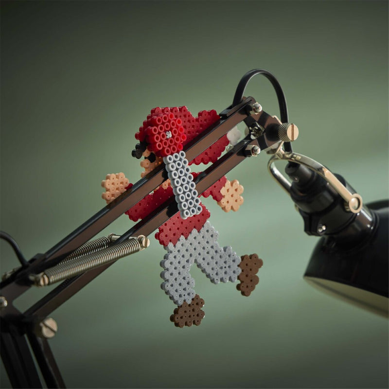 Laad de afbeelding in de Gallery-viewer, Hama Strijkkralen Midi Figuren 2000 Stuks