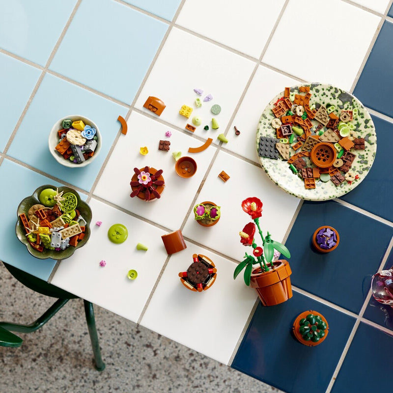 Laad de afbeelding in de Gallery-viewer, Lego Icons 10329 Botanical Miniplantjes