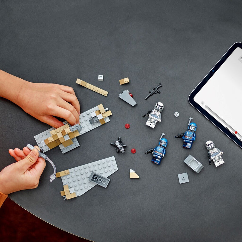 Laad de afbeelding in de Gallery-viewer, Lego 75373 Star Wars Hinderlaag Mandalore Pack