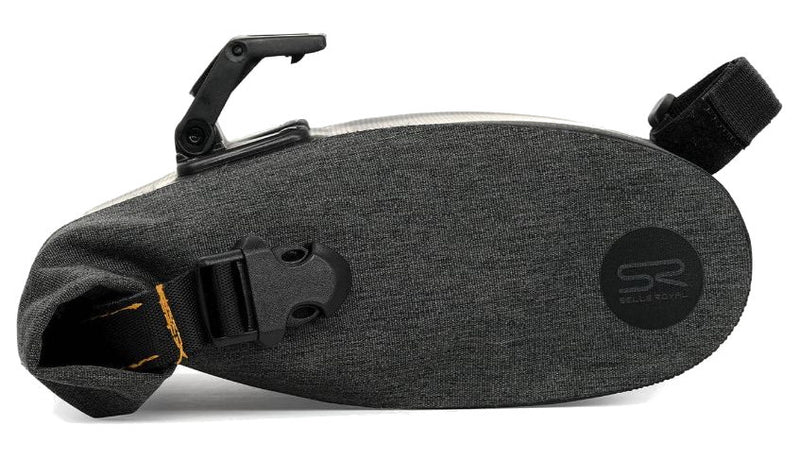 Laad de afbeelding in de Gallery-viewer, Selle Royal Zadeltas Met Clip Large 2 Liter Zwart