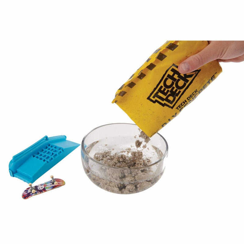 Laad de afbeelding in de Gallery-viewer, Tech Deck D.i.y. Concrete + Board