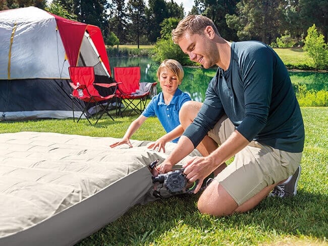 Laad de afbeelding in de Gallery-viewer, Intex Oplaadbare Opblaaspomp 12V / 230 V