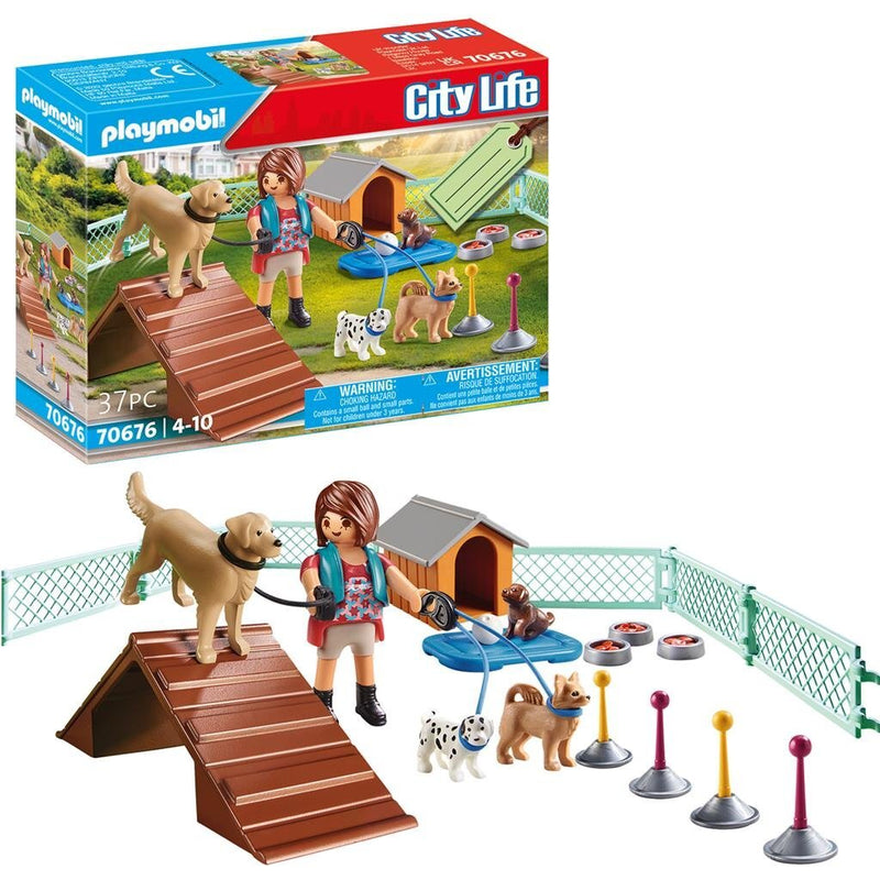 Laad de afbeelding in de Gallery-viewer, Playmobil 70676 City Life Gift Set Hondentrainster
