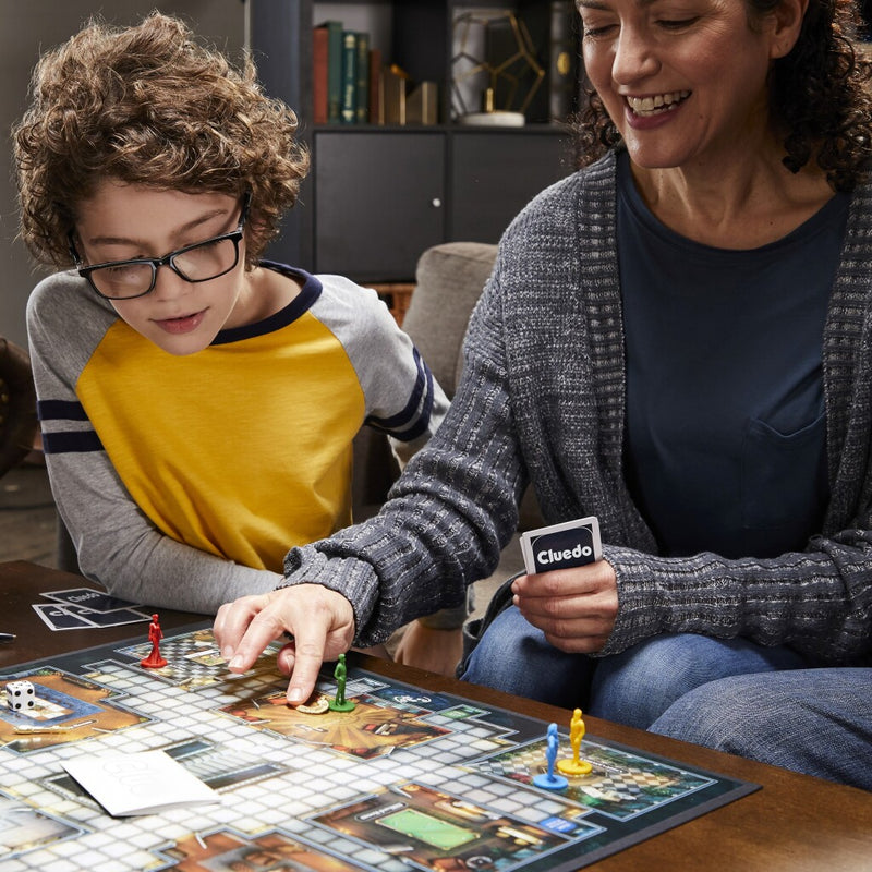 Laad de afbeelding in de Gallery-viewer, Hasbro Gaming Cluedo

