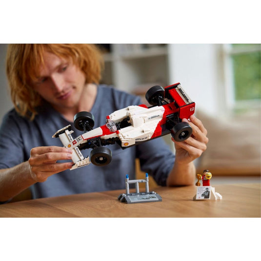 Lego Icons 10330 Mclaren Mp4/4 En Ayrton Senna