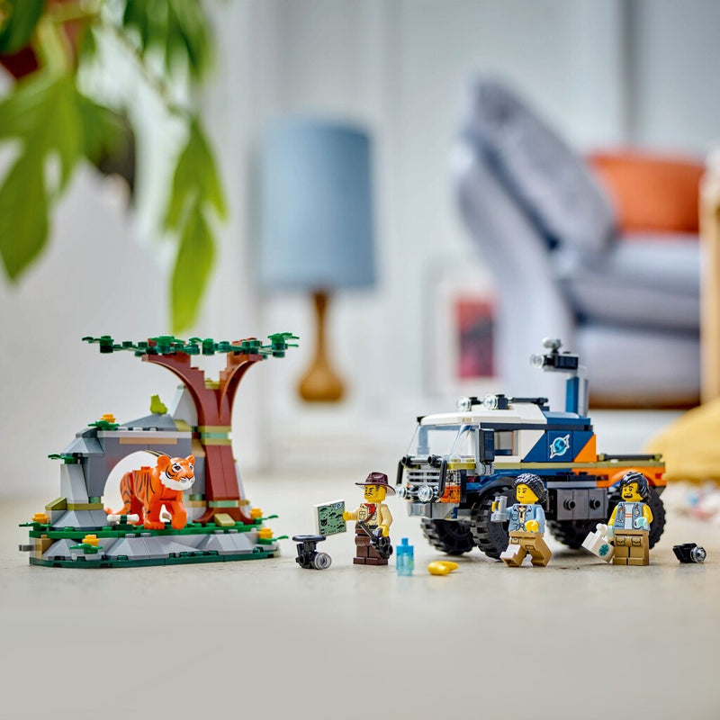 Laad de afbeelding in de Gallery-viewer, Lego 60426 City Exploration Jungle Off-Road Truck
