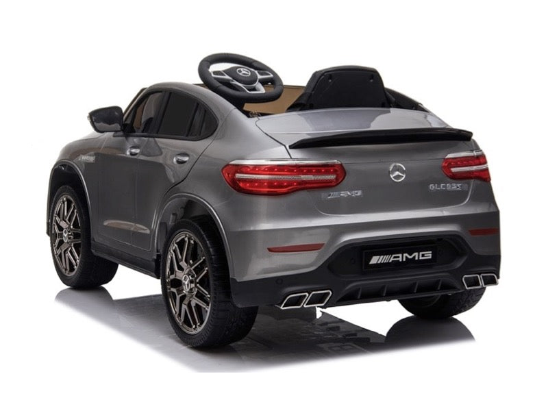 Laad de afbeelding in de Gallery-viewer, Mercedes Benz Glc63 S - Zilver
