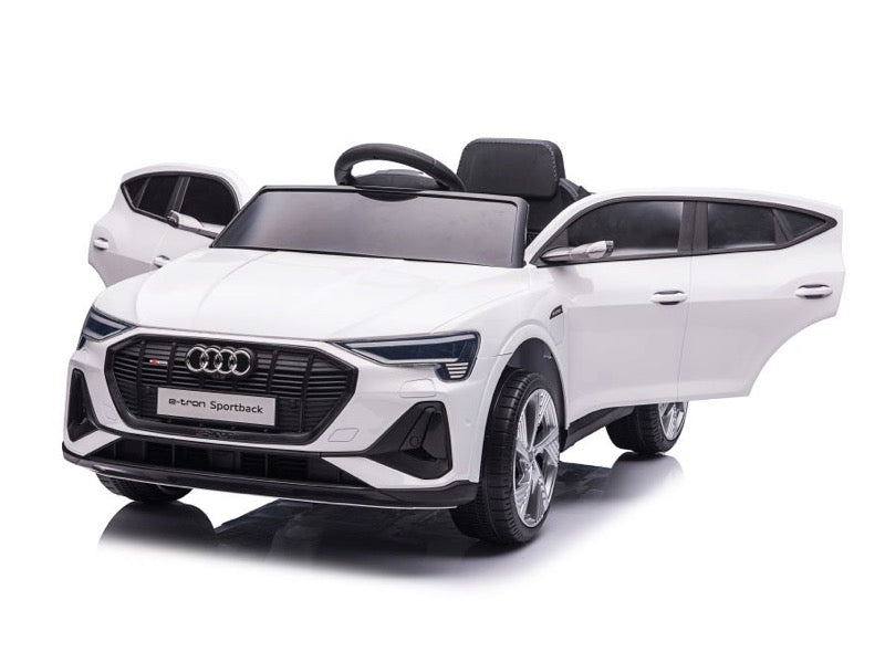 Laad de afbeelding in de Gallery-viewer, Audi E-Tron - Wit
