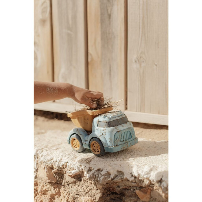 Laad de afbeelding in de Gallery-viewer, Little Dutch Kiepwagen 17 Cm
