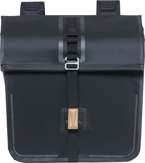 Laad de afbeelding in de Gallery-viewer, Basil Dubbele Fietstas Urban Dry 50 Liter Zwart - 17659
