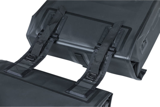 Basil Dubbele Fietstas Urban Dry 50 Liter Zwart - 17659