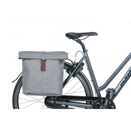 Laad de afbeelding in de Gallery-viewer, Basil Dubbele Fietstas City 28-32 Liter – 18072 grijs
