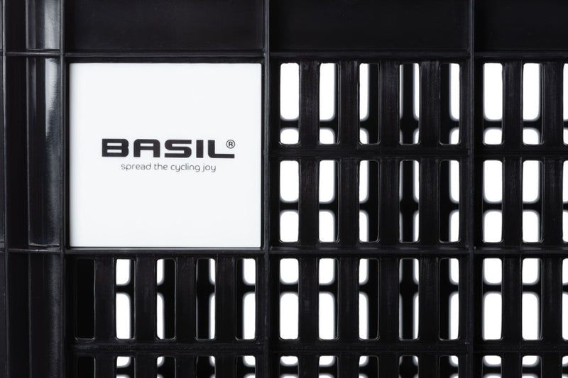 Laad de afbeelding in de Gallery-viewer, Basil Fietskrat Gerecycled S 17,5 Liter - 21110
