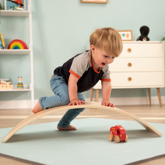 Laad de afbeelding in de Gallery-viewer, Tp Toys Active-Tots Houten Balansbord Vanaf 12 Maanden
