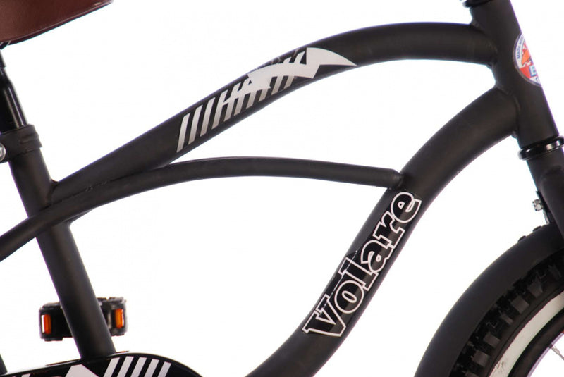 Laad de afbeelding in de Gallery-viewer, Volare Black Cruiser 18 Inch 27 Cm Jongens Terugtraprem Matzwart
