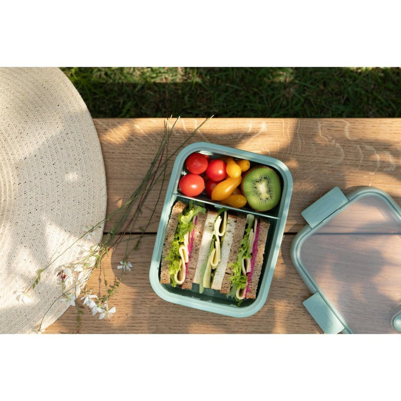 Laad de afbeelding in de Gallery-viewer, Curver Smart To Go Eco Lunchbox 0.6 + 0.3L Groen
